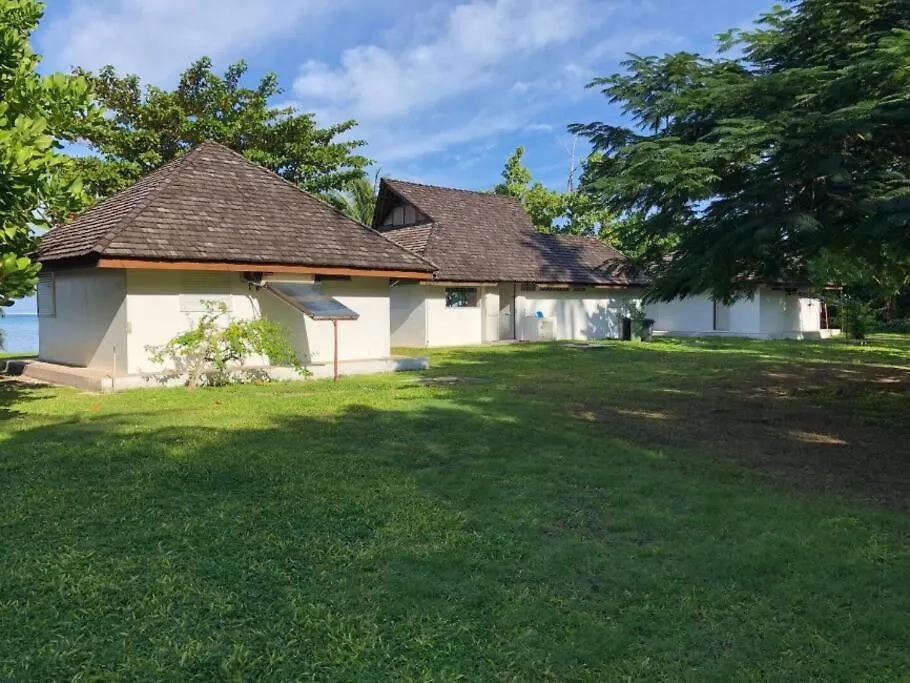 Enoha Lodge - Climatisation, Fibre, Acces Plage, Parking Prive Haapiti Holiday home
